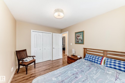 15529 47A Street, Edmonton, AB 