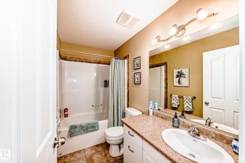 15529 47A Street, Edmonton, AB 