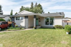 88 CIRCLEWOOD Drive Sherwood Park, AB T8A 0K7