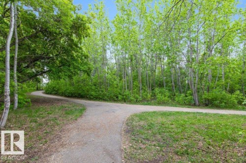 314 13710 150 Avenue, Edmonton, AB - Outdoor