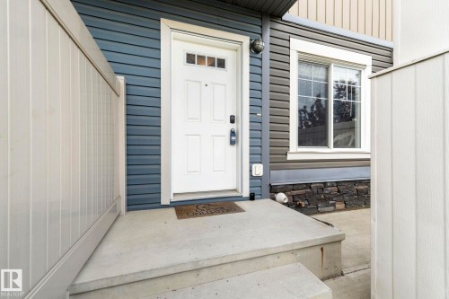 8 1030 Chappelle Boulevard, Edmonton, AB - Outdoor With Exterior