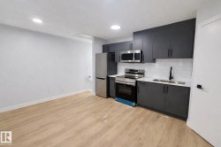 GARAGE 137 29 Street SW Edmonton, AB T6X 3E2