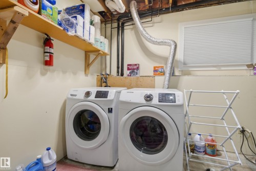 10869 94 Street, Edmonton, AB - Indoor Photo Showing Laundry Room