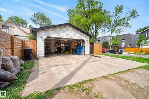 10869 94 Street, Edmonton, AB - Outdoor
