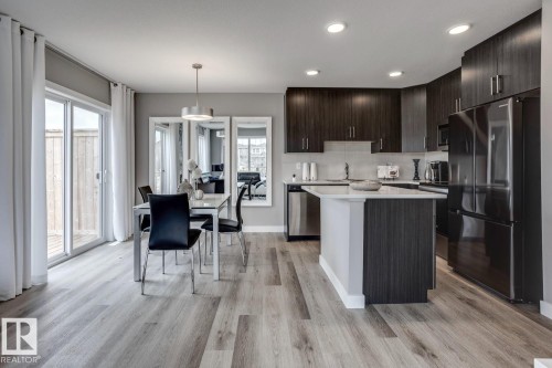 45 13139 205 Street, Edmonton, AB - Indoor Photo Showing Kitchen