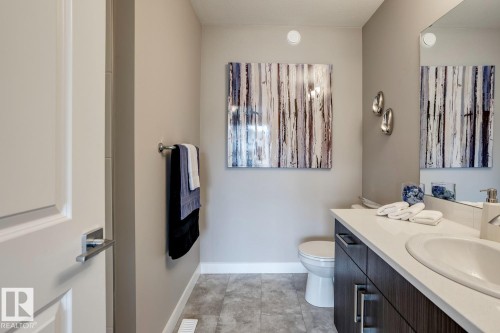 45 13139 205 Street, Edmonton, AB - Indoor Photo Showing Bathroom