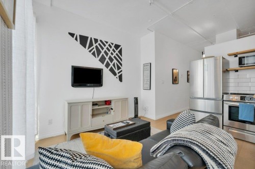 911 10024 Jasper Avenue, Edmonton, AB - Indoor