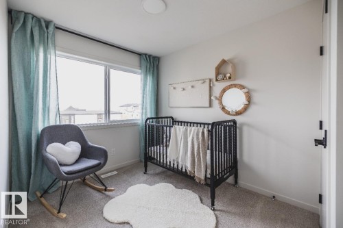 312 32 Street, Edmonton, AB - Indoor Photo Showing Bedroom