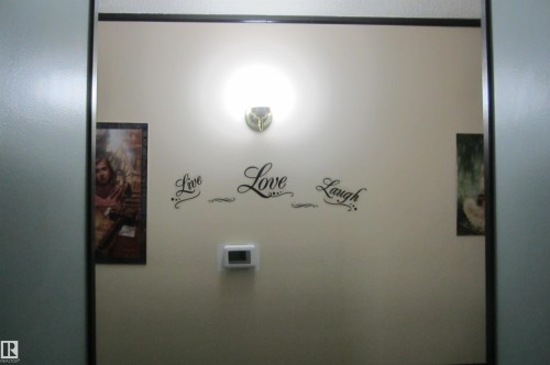 Image quality insufficient for description - 3814 37 Avenue, Leduc, AB - Indoor Photo Showing Other Room