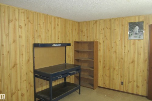 Image quality insufficient for description - 3814 37 Avenue, Leduc, AB - Indoor Photo Showing Other Room