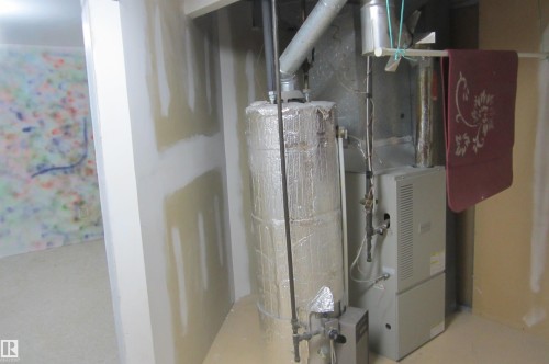 Image quality insufficient for description - 3814 37 Avenue, Leduc, AB - Indoor