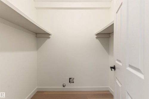 109 11429 124 Street, Edmonton, AB - Indoor