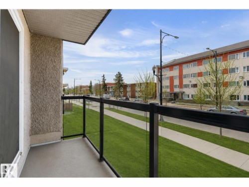 109 11429 124 Street, Edmonton, AB - Outdoor