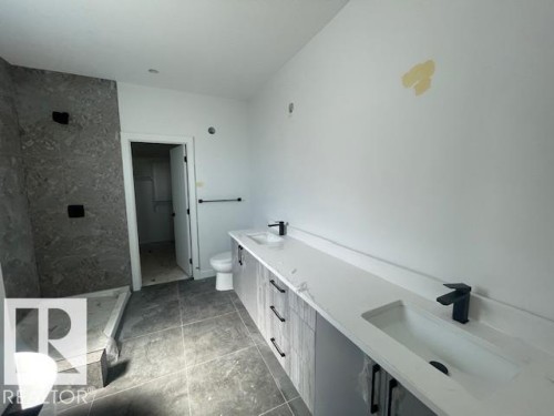 169 Elliott Wynd, Fort Saskatchewan, AB - Indoor Photo Showing Bathroom