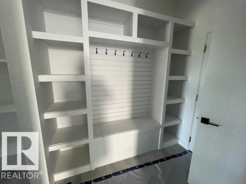 169 Elliott Wynd, Fort Saskatchewan, AB - Indoor With Storage