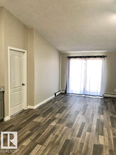 405 151 Edwards Drive, Edmonton, AB - Indoor Photo Showing Other Room