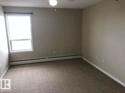 405 151 Edwards Drive, Edmonton, AB - Indoor Photo Showing Other Room