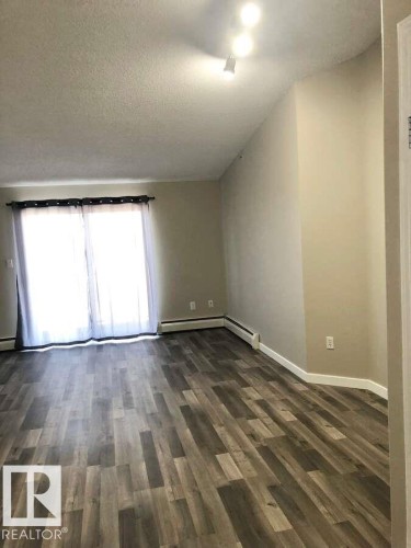 405 151 Edwards Drive, Edmonton, AB - Indoor Photo Showing Other Room