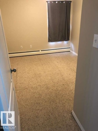 405 151 Edwards Drive, Edmonton, AB - Indoor Photo Showing Other Room