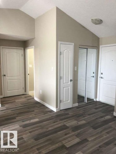 405 151 Edwards Drive, Edmonton, AB - Indoor Photo Showing Other Room