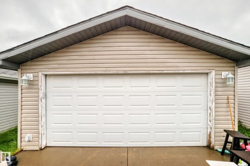 Image quality insufficient for description - 17233 88 Street, Edmonton, AB - Outdoor With Exterior