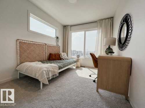 2626 Alces Way, Edmonton, AB - Indoor Photo Showing Bedroom