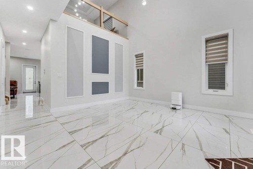 1760 18 Street, Edmonton, AB - Indoor Photo Showing Other Room