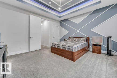 1760 18 Street, Edmonton, AB - Indoor Photo Showing Bedroom