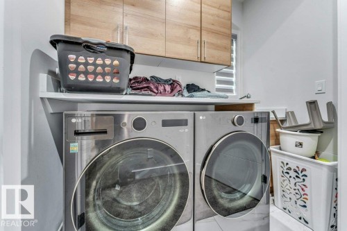 1760 18 Street, Edmonton, AB - Indoor Photo Showing Laundry Room
