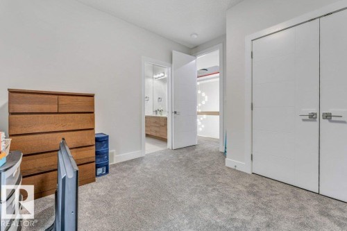 1760 18 Street, Edmonton, AB - Indoor Photo Showing Other Room