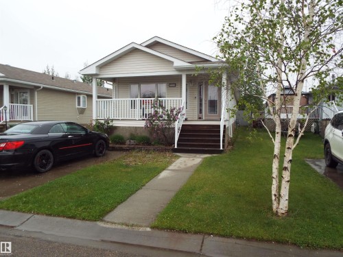 1059 Aspen Drive East  Leduc, AB T9E 8R1