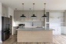 163 Starling Way, Fort Saskatchewan, AB  - Indoor Photo Showing Kitchen With Upgraded Kitchen 