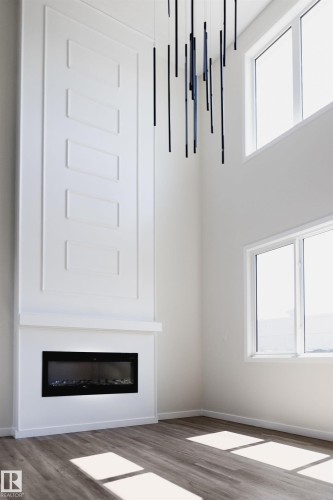 167 Starling Way, Fort Saskatchewan, AB - Indoor Photo Showing Living Room With Fireplace