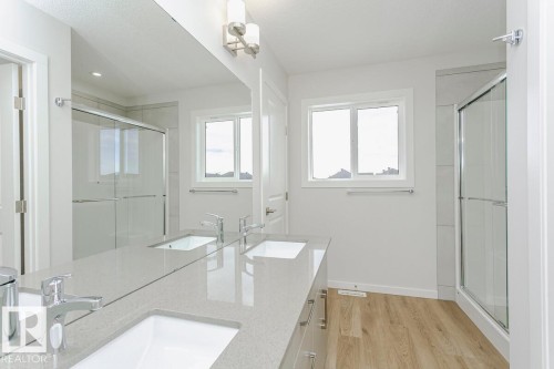 61 Gambel Loop, Spruce Grove, AB - Indoor Photo Showing Bathroom