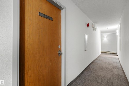 103 10138 116 Street, Edmonton, AB - Indoor Photo Showing Other Room