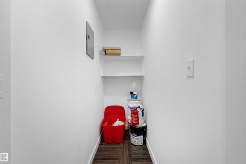 103 10138 116 Street, Edmonton, AB - Indoor