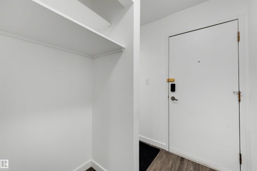 103 10138 116 Street, Edmonton, AB - Indoor Photo Showing Other Room