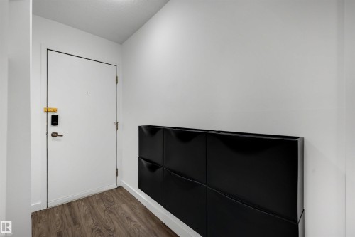 103 10138 116 Street, Edmonton, AB - Indoor Photo Showing Other Room