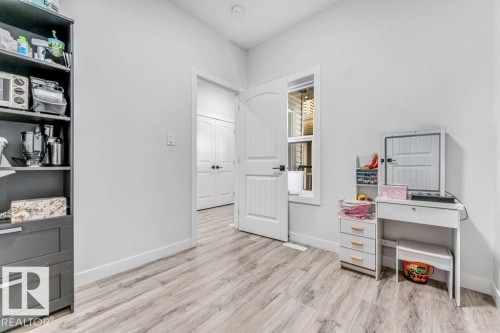 3923 40 Avenue, Beaumont, AB - Indoor