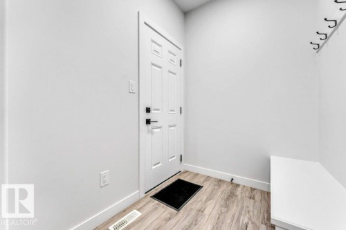 3923 40 Avenue, Beaumont, AB - Indoor Photo Showing Other Room