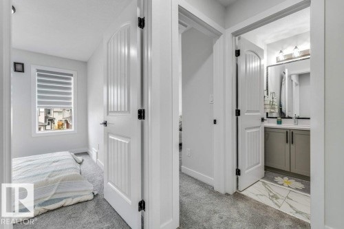3923 40 Avenue, Beaumont, AB - Indoor