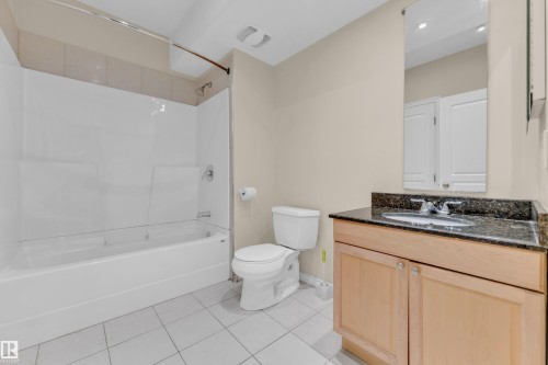 5528 209 Street, Edmonton, AB 