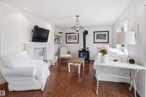 56502 Rge Road 33, Rural Lac Ste. Anne County, AB - Indoor