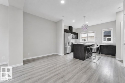 61 215 Saddleback Road Nw, Edmonton, AB 