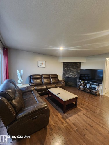 60 Dunlop Wynd, Leduc, AB 
