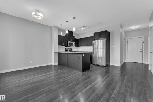 214 812 Welsh Drive, Edmonton, AB 