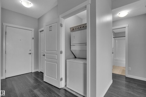 214 812 Welsh Drive, Edmonton, AB 