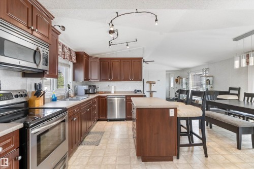 1966 Jubilee Place, Sherwood Park, AB 