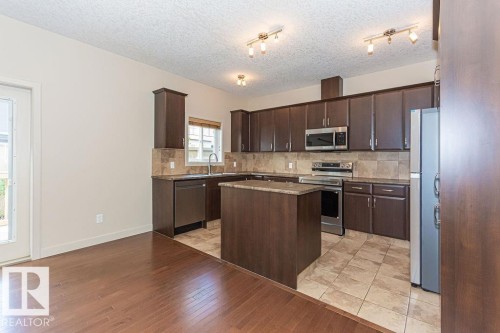 8 450 Mcconachie Way, Edmonton, AB 