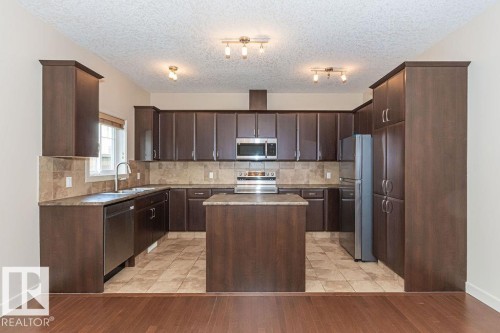 8 450 Mcconachie Way, Edmonton, AB 